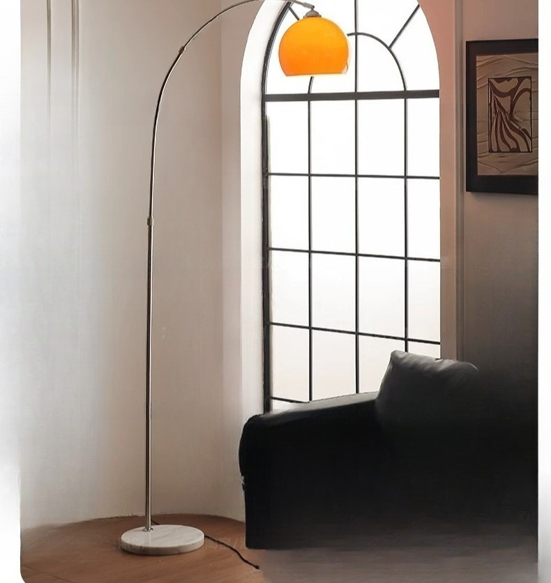 Luminária de chão estilo medie - Floor Lamp Arched avaliação e preço
