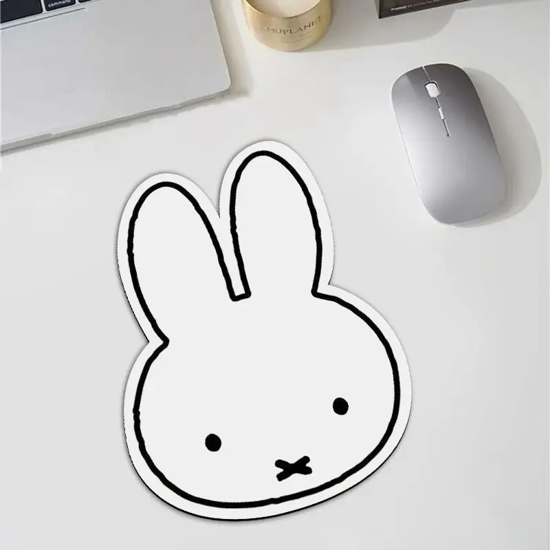Mouse Pad em Forma de Coelho M - Office Furniture Layout avaliação e preço
